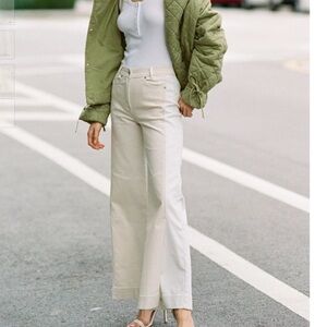 Something Navy Two-Toned Wide Leg Denim with Slits in Ivory White Size 10 Read